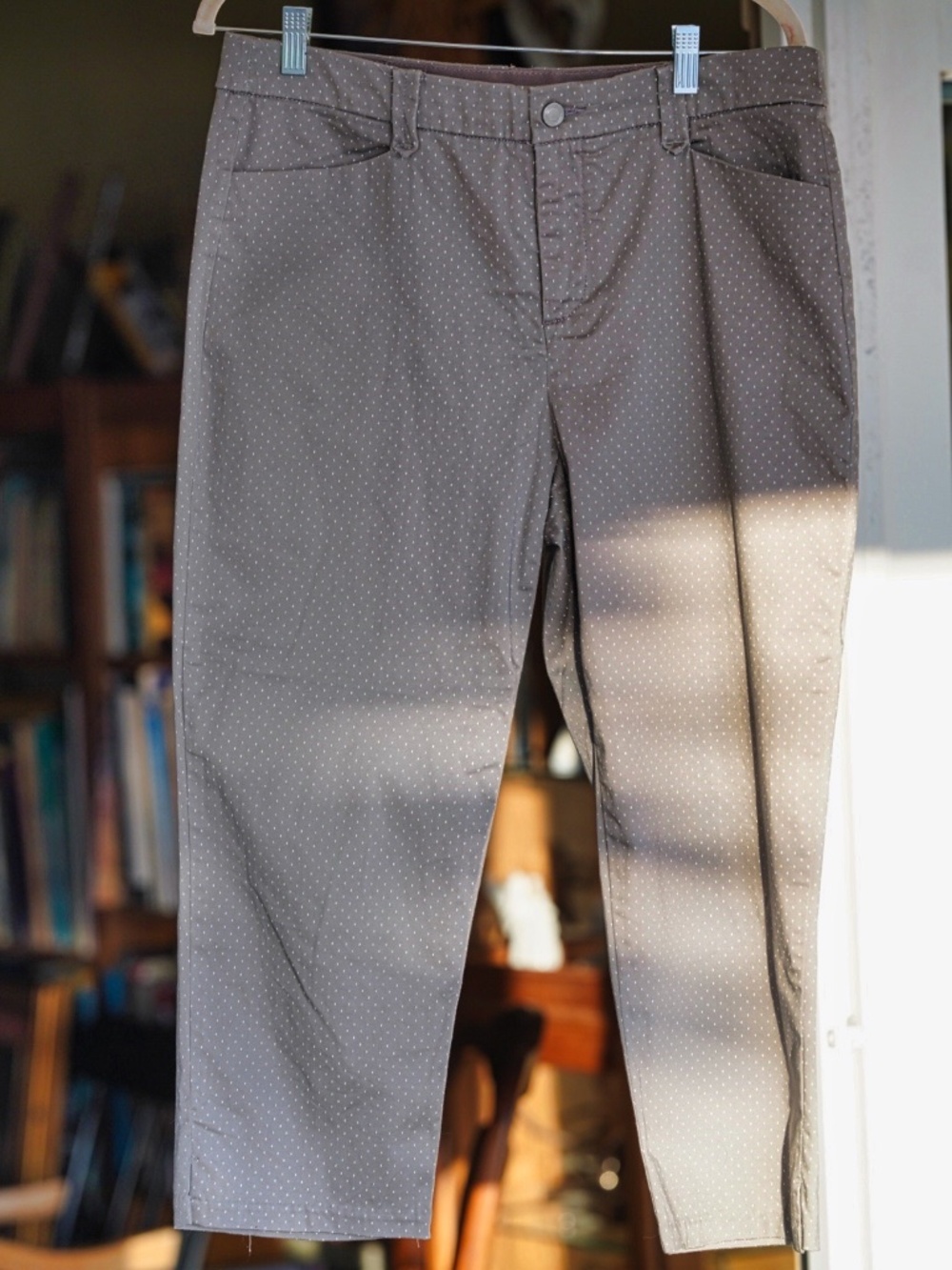 Khakis & Co Polka Dot Capri Pants - Taupe - Size 10